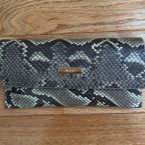 Aldo Sunglass case